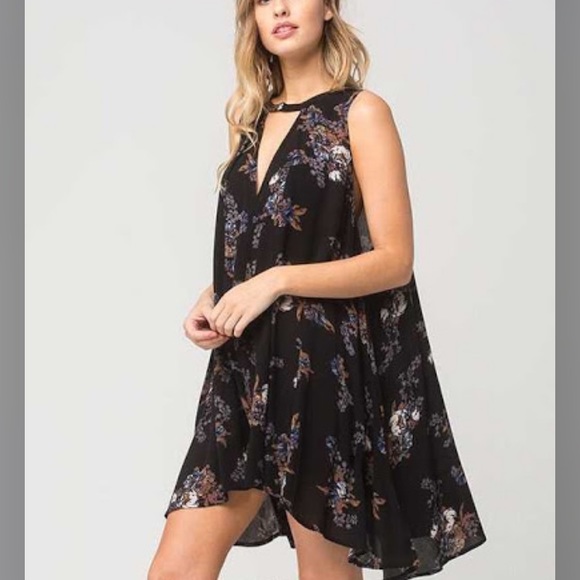 Free People Dresses & Skirts - 💋FREE PEOPLE Tree Swing Dress in Black Combo
